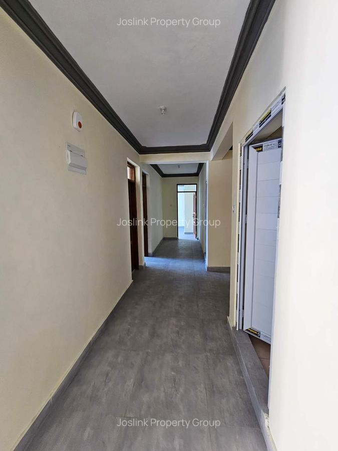 3 Bed Apartment with En Suite at Mt Kenya - 20