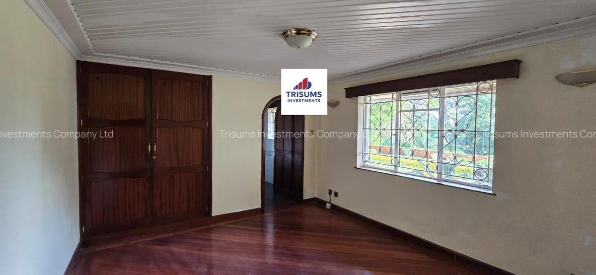 0.75 ac Commercial Property with Fibre Internet in Westlands Area - 5