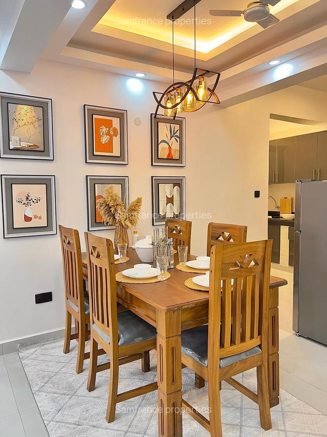 Serviced 3 Bed Apartment with En Suite at Moyne Drive - 9