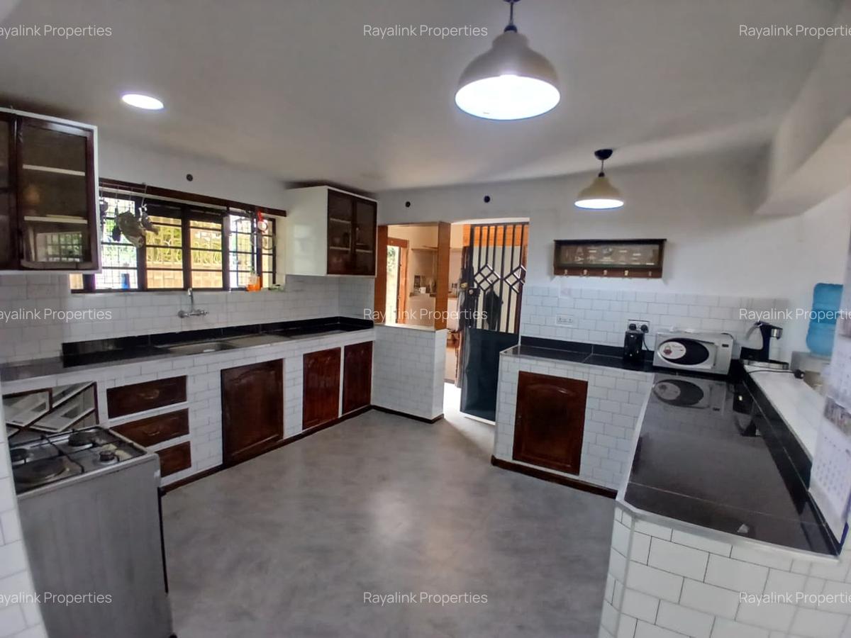 4 Bed House with En Suite at Karen - 8