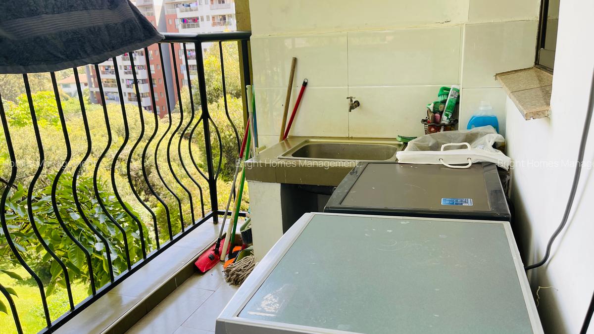 3 Bed Apartment with En Suite in Lavington - 12