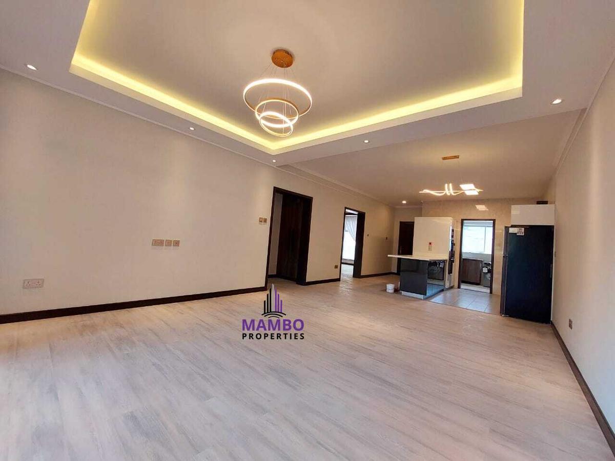 2 Bed Apartment with En Suite at Riverside Drive - 10
