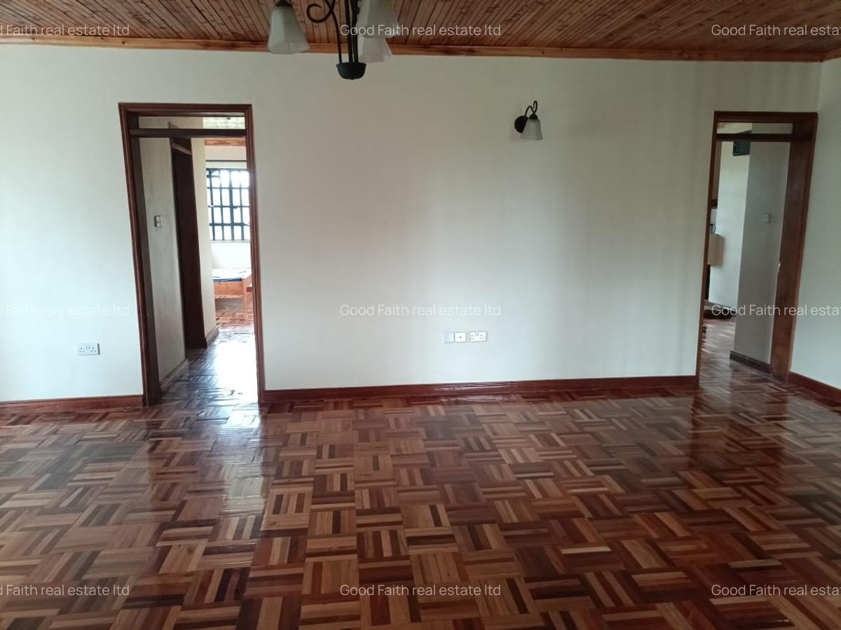 4 Bed House with En Suite in Runda - 14