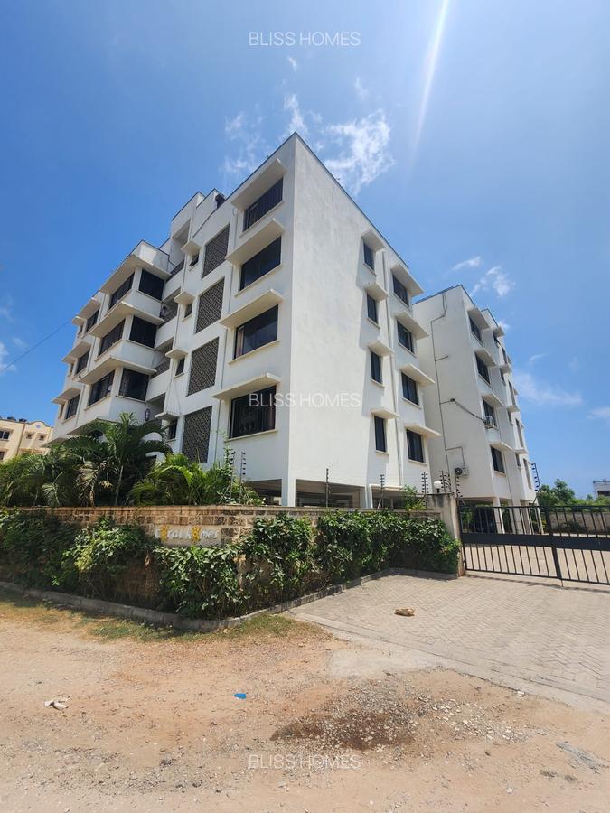 2 Bed Apartment with En Suite at Nyali Road - 3