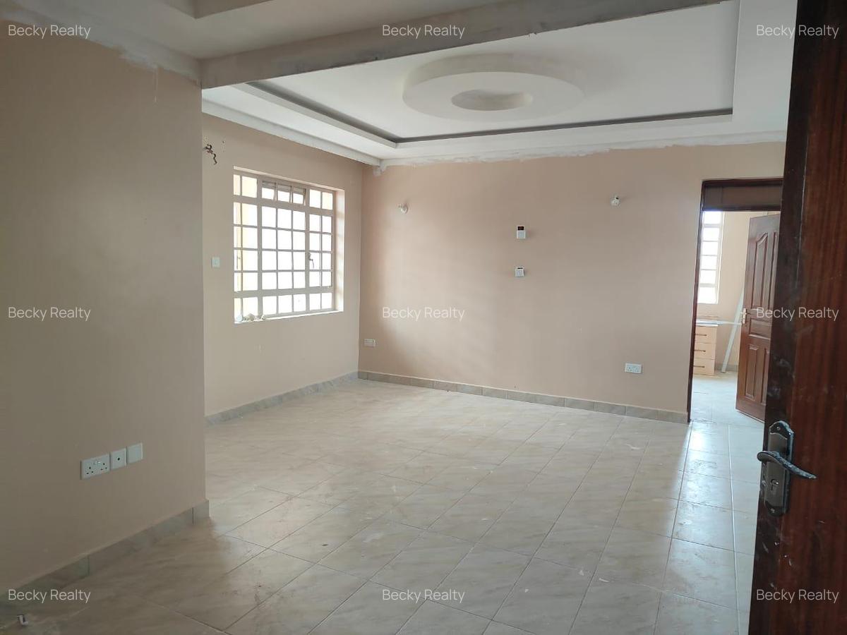 6 Bed House with En Suite at Thika Green Golf Resort - 3