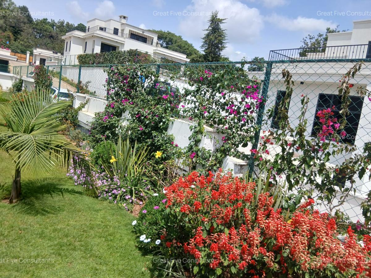 6 Bed Villa with En Suite in Loresho - 3