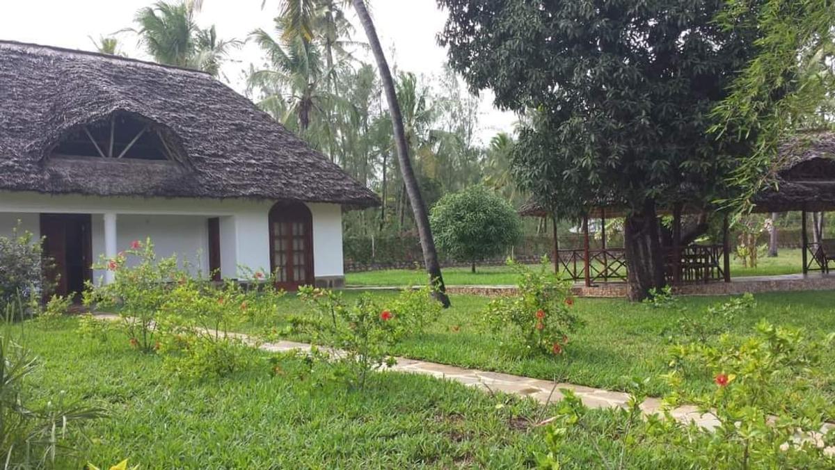 3 Bed Villa with En Suite at Watamu - 5