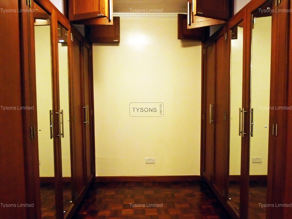 4 Bed Apartment with En Suite in Westlands Area - 8