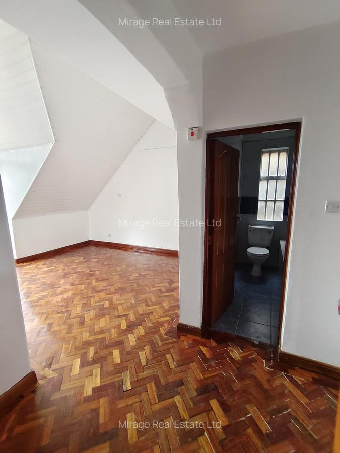4 Bed Apartment with Borehole in Lavington - 8