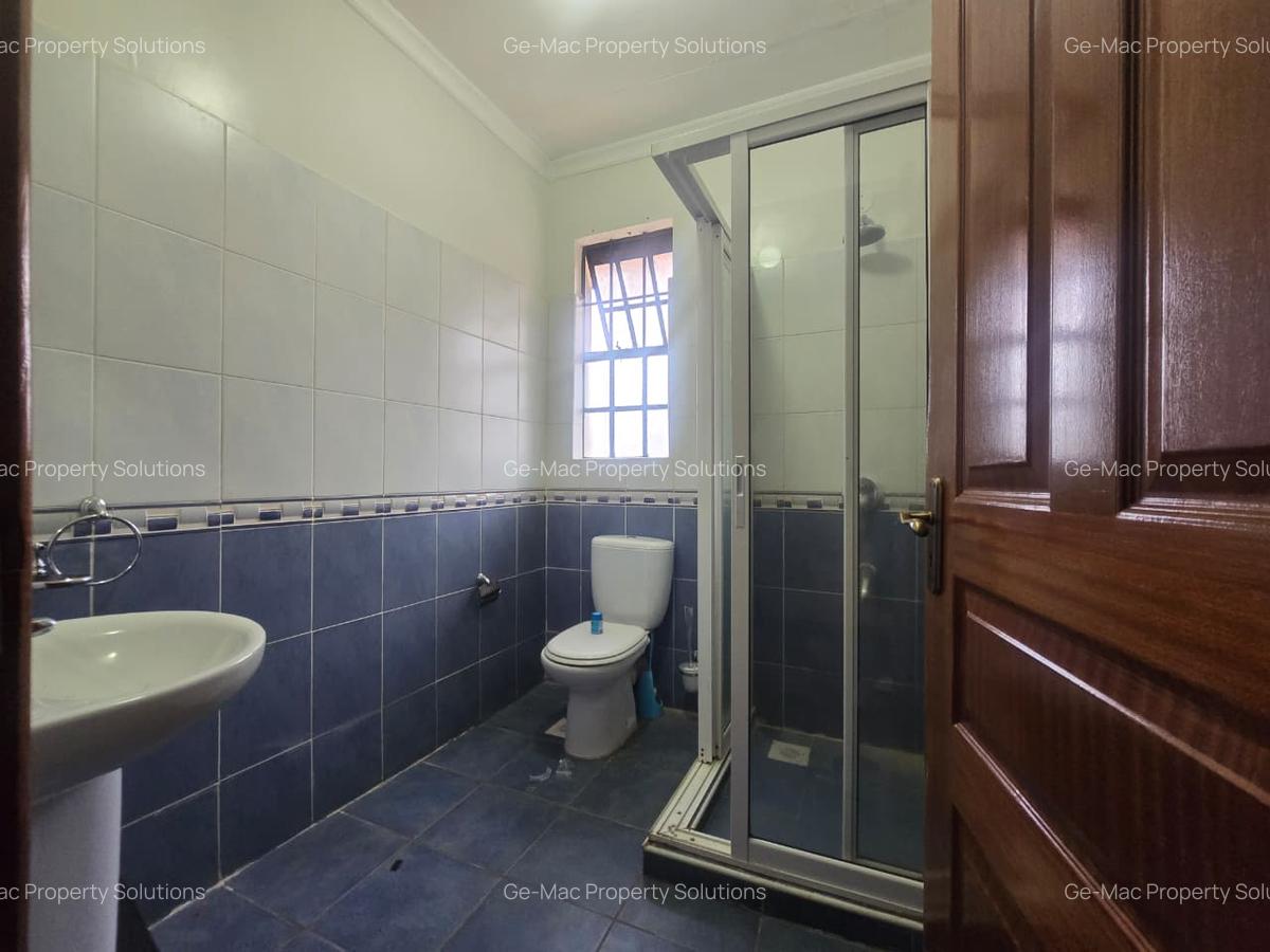 4 Bed Townhouse with En Suite in Runda - 12