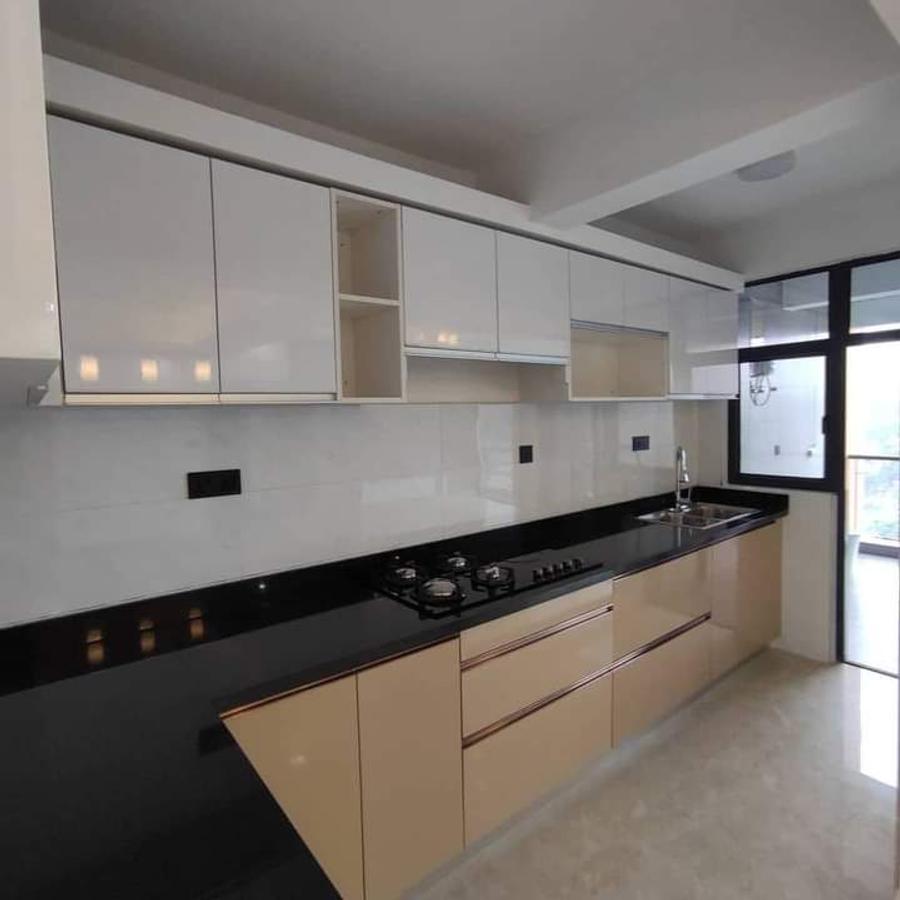 2 Bed Apartment with En Suite in Lavington - 3