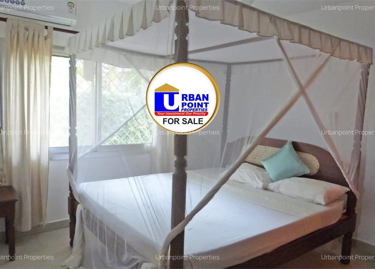 4 Bed Villa with En Suite in Watamu - 8