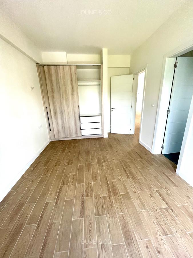 2 Bed Apartment with En Suite in Lavington - 15