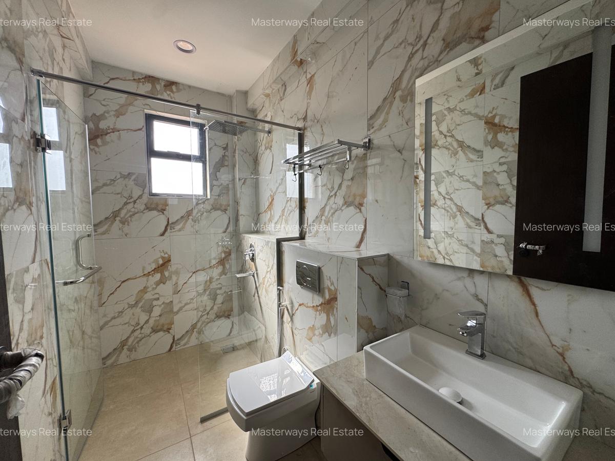 Serviced 3 Bed Apartment with En Suite in Brookside - 11