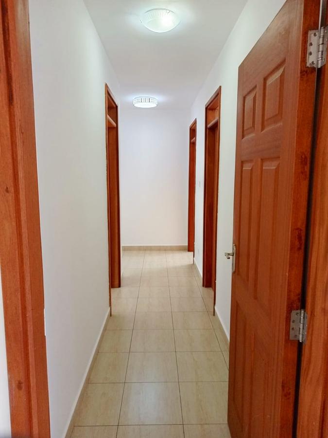 3 Bed Apartment with En Suite in Lavington - 6