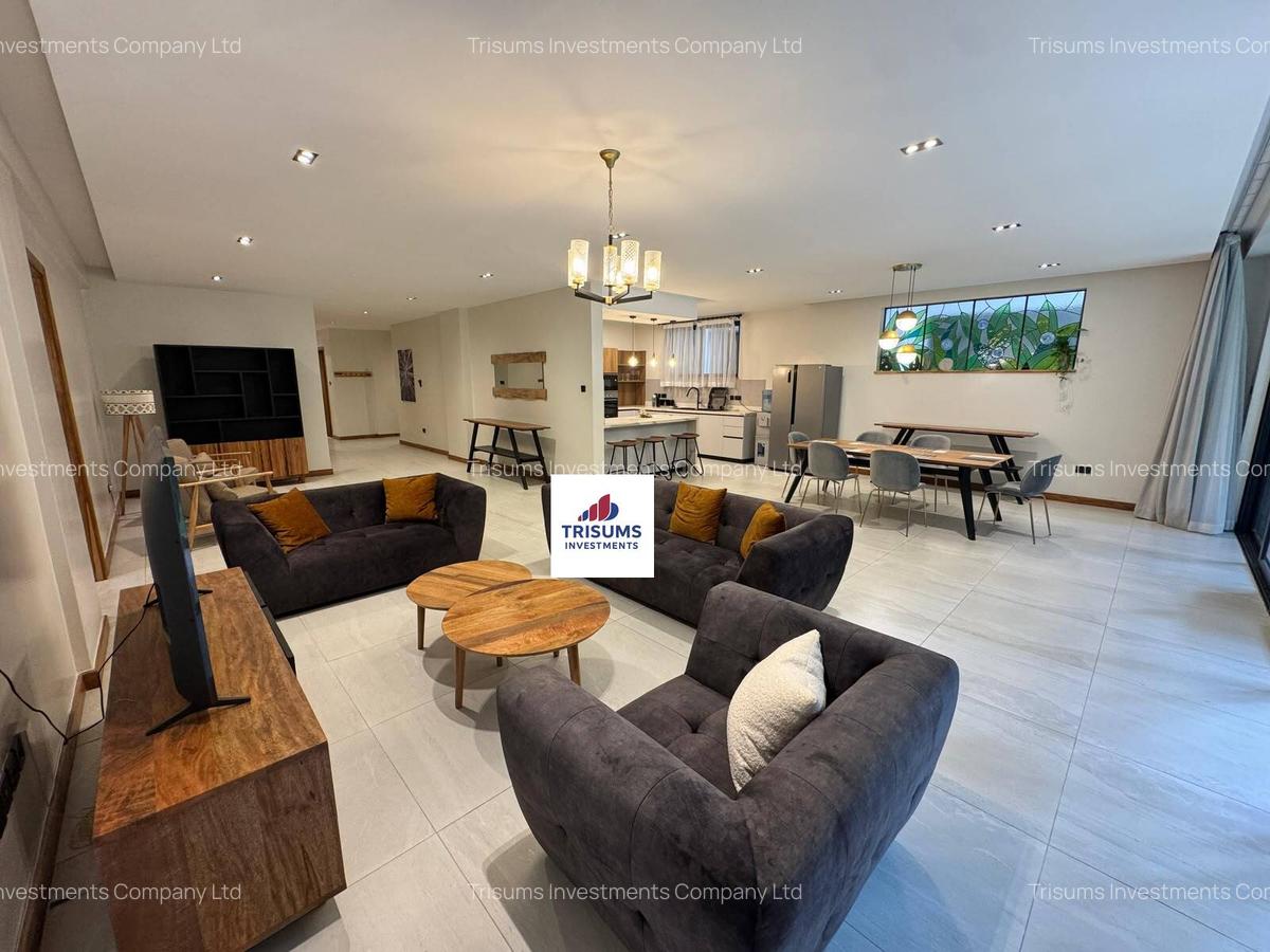 4 Bed Apartment with En Suite in Spring Valley - 1