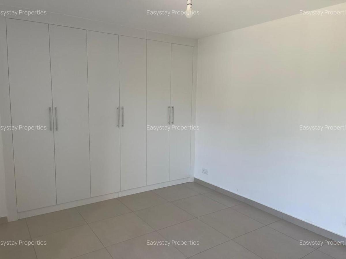 2 Bed Apartment with Swimming Pool in Lavington - 6