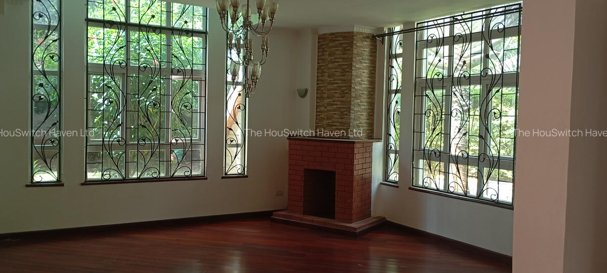 5 Bed Townhouse with En Suite at Off Isaac Gathanju Rd - 4