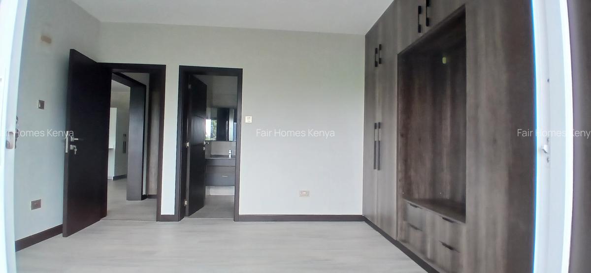 2 Bed Apartment with En Suite at Riverside Drive - 8