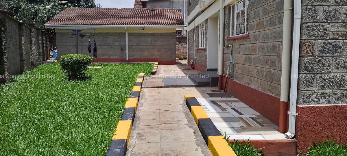 6 Bed Townhouse in Loresho - 9