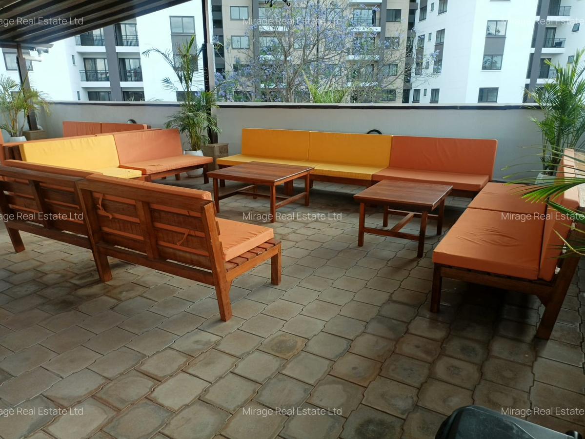 3 Bed Apartment with Swimming Pool in Garden Estate - 11