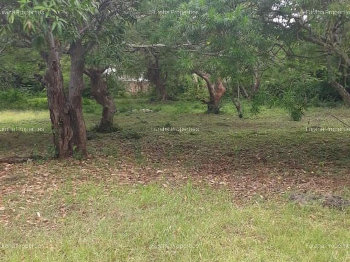 4,047 m² Land in Nyali Area - 5