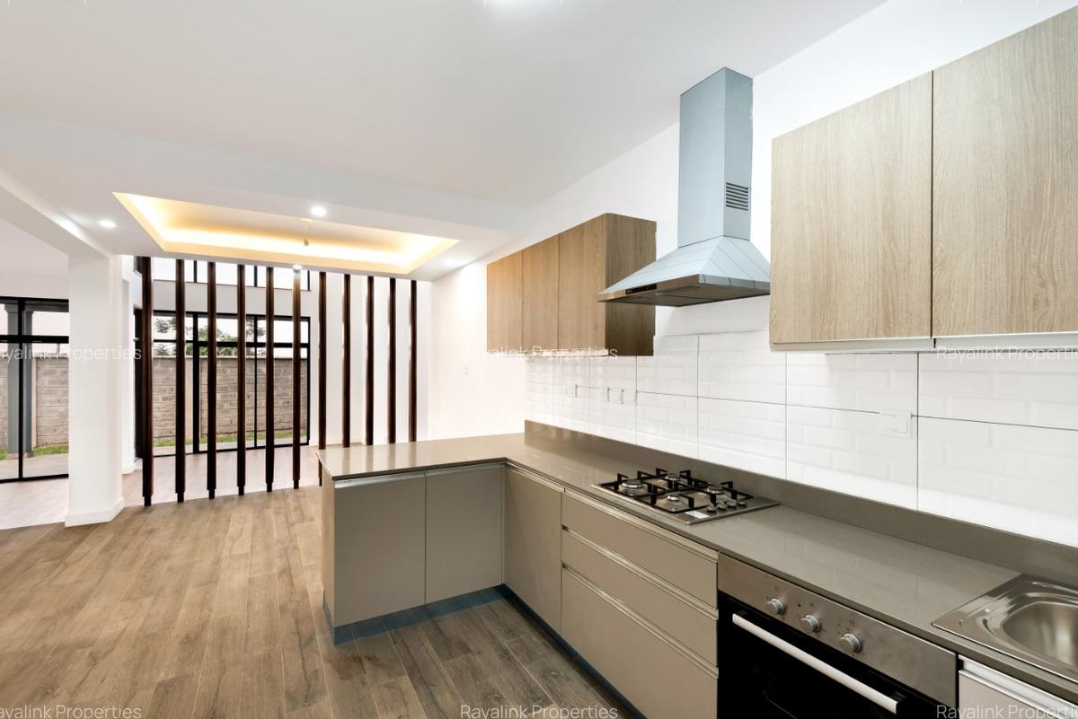 4 Bed Townhouse with En Suite at Loresho Ridge - 4