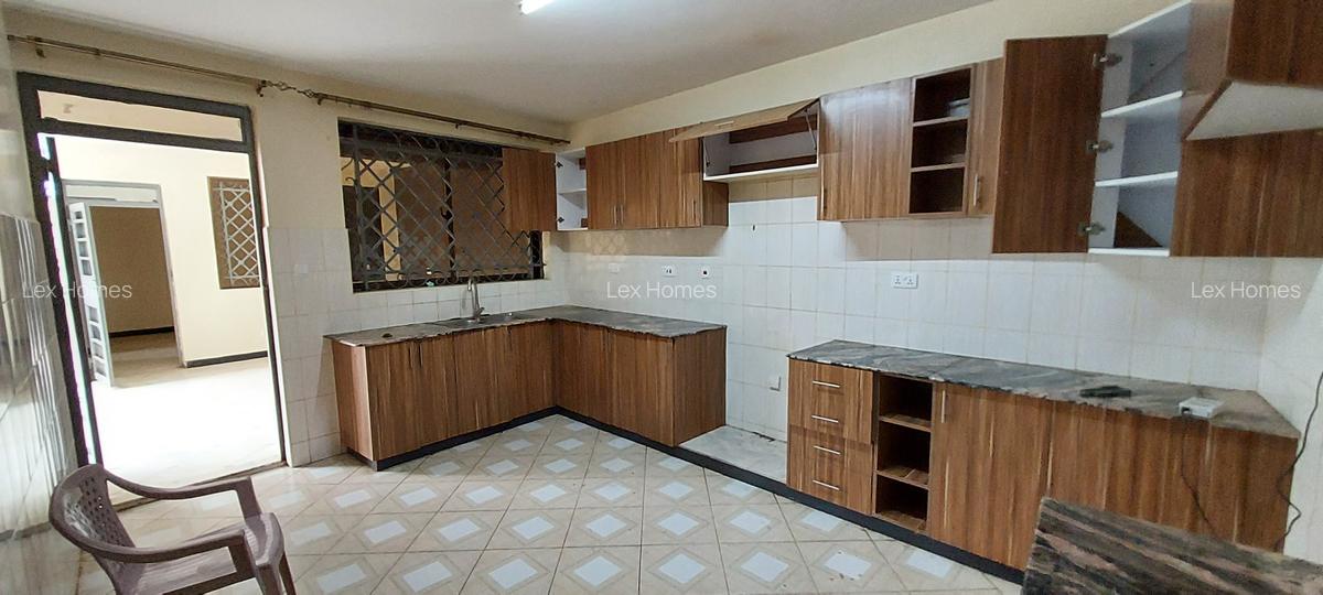 6 Bed House with En Suite at Magadi Road - 6