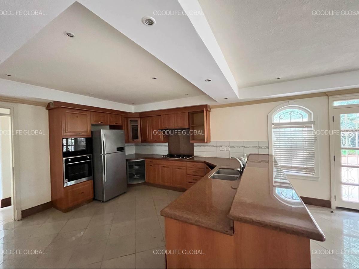 4 Bed Villa with En Suite at Kitisuru - 4