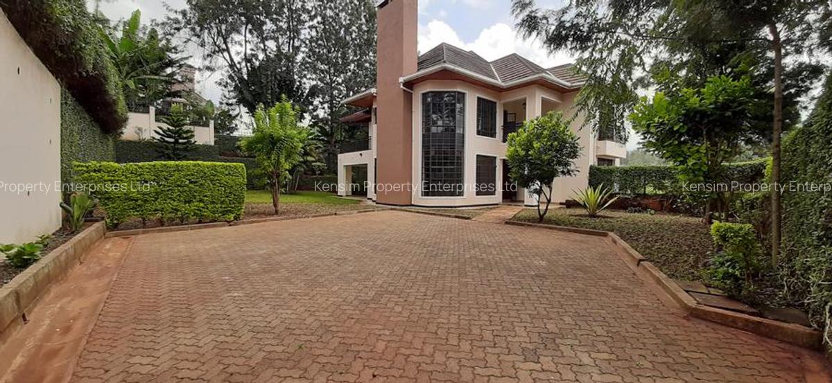 4 Bed Townhouse with En Suite in Runda - 1