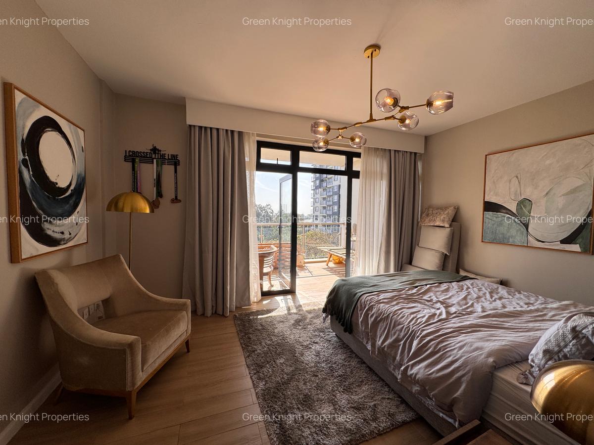 Serviced 2 Bed Apartment with En Suite in Lavington - 13