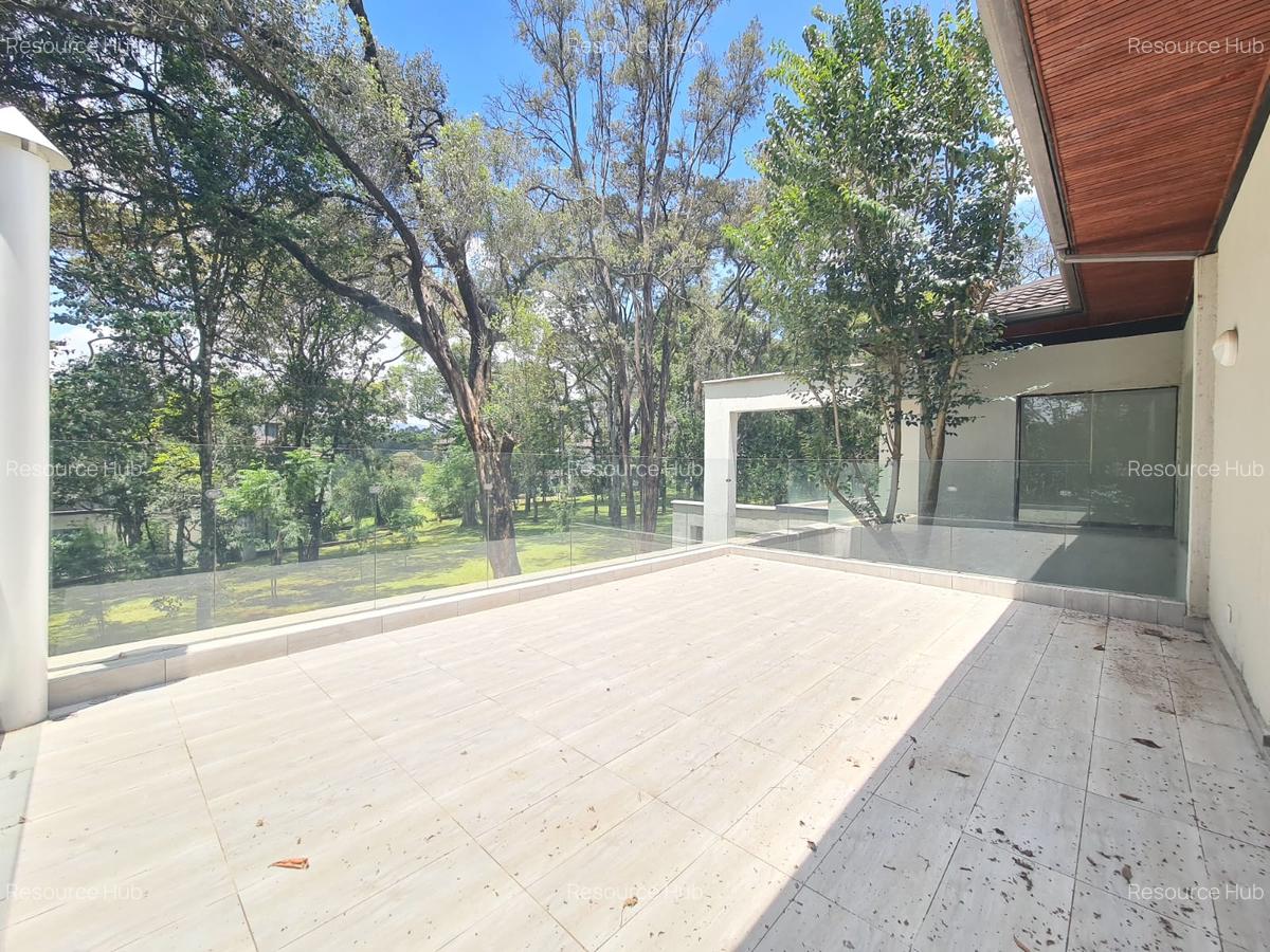 5 Bed Townhouse with En Suite at Karen - 12