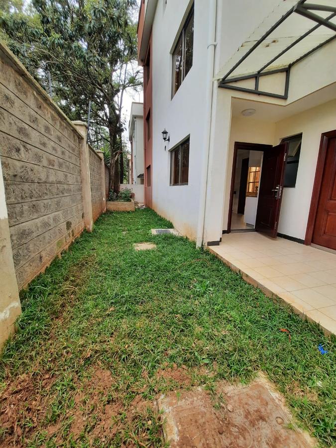 5 Bed Villa with En Suite in Lavington - 2