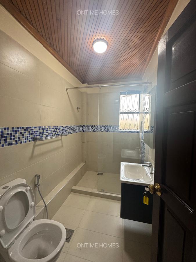 5 Bed House with En Suite at Runda - 17