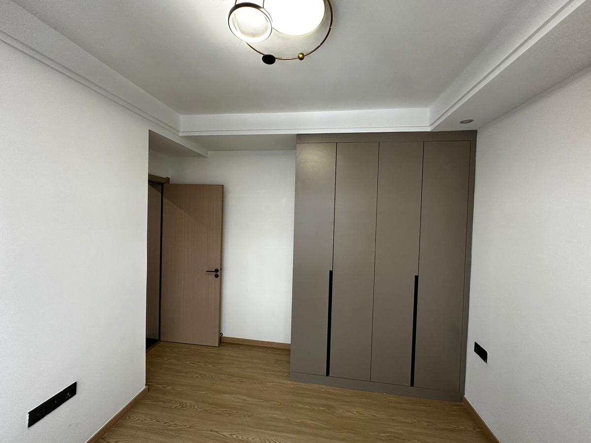 2 Bed Apartment with En Suite at Westlands - 16