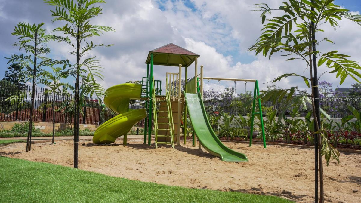 1 Bed Apartment with Swimming Pool at Garden City - 9