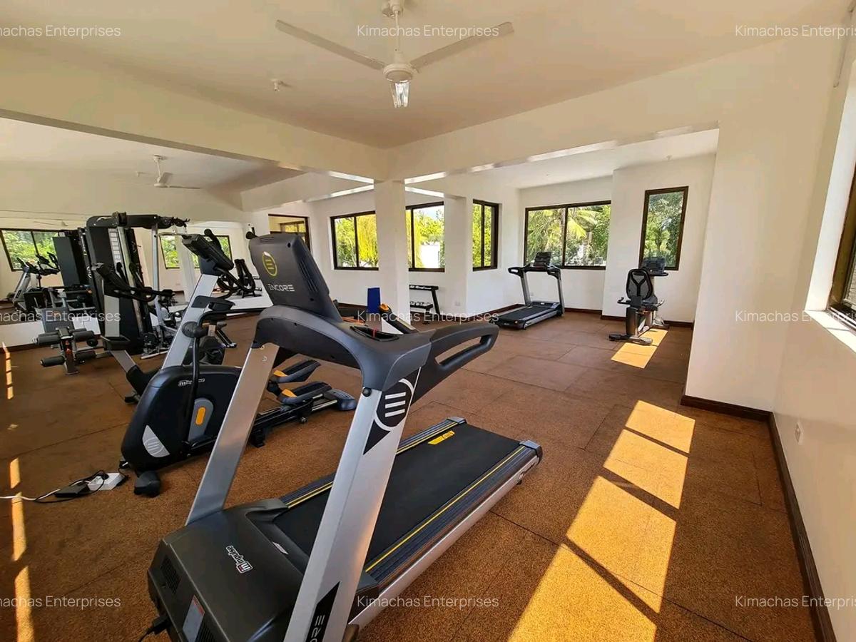 3 Bed Apartment with En Suite at Moyne Drive Nyali - 3