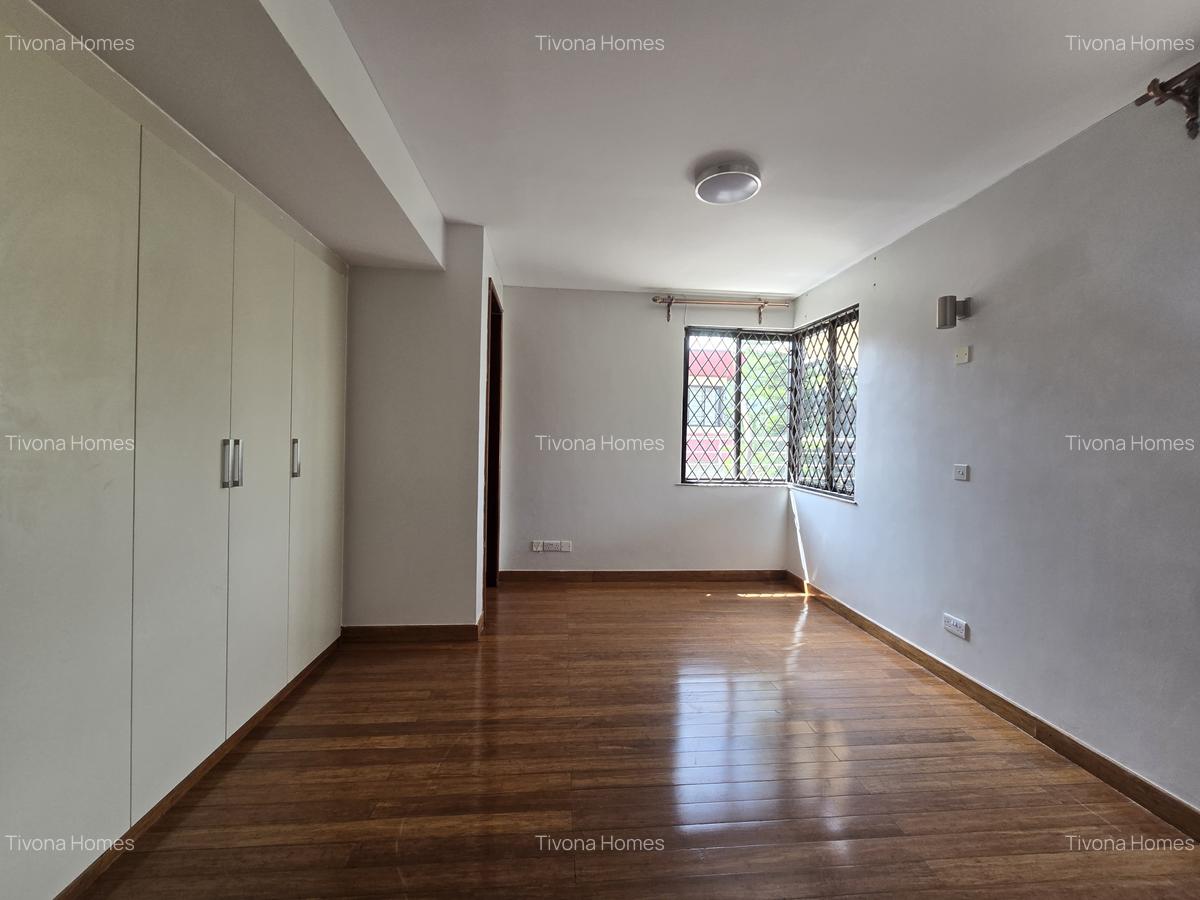 5 Bed House with Staff Quarters in Lavington - 5