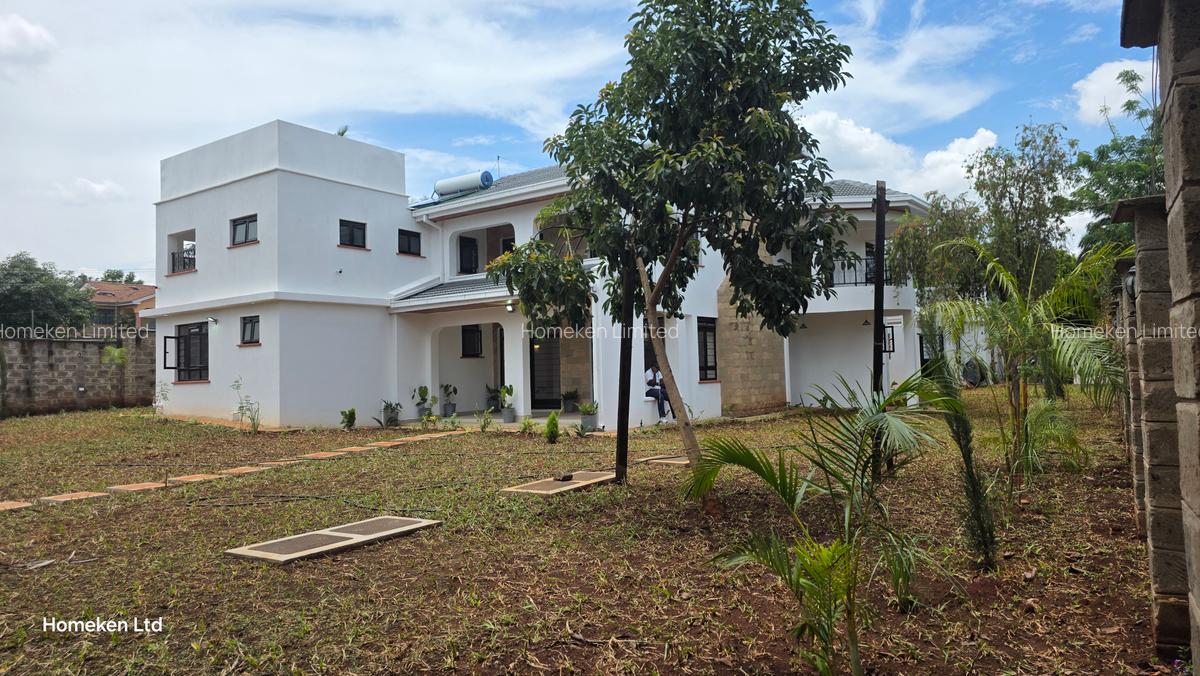 5 Bed House with Garden at Old Runda - 6