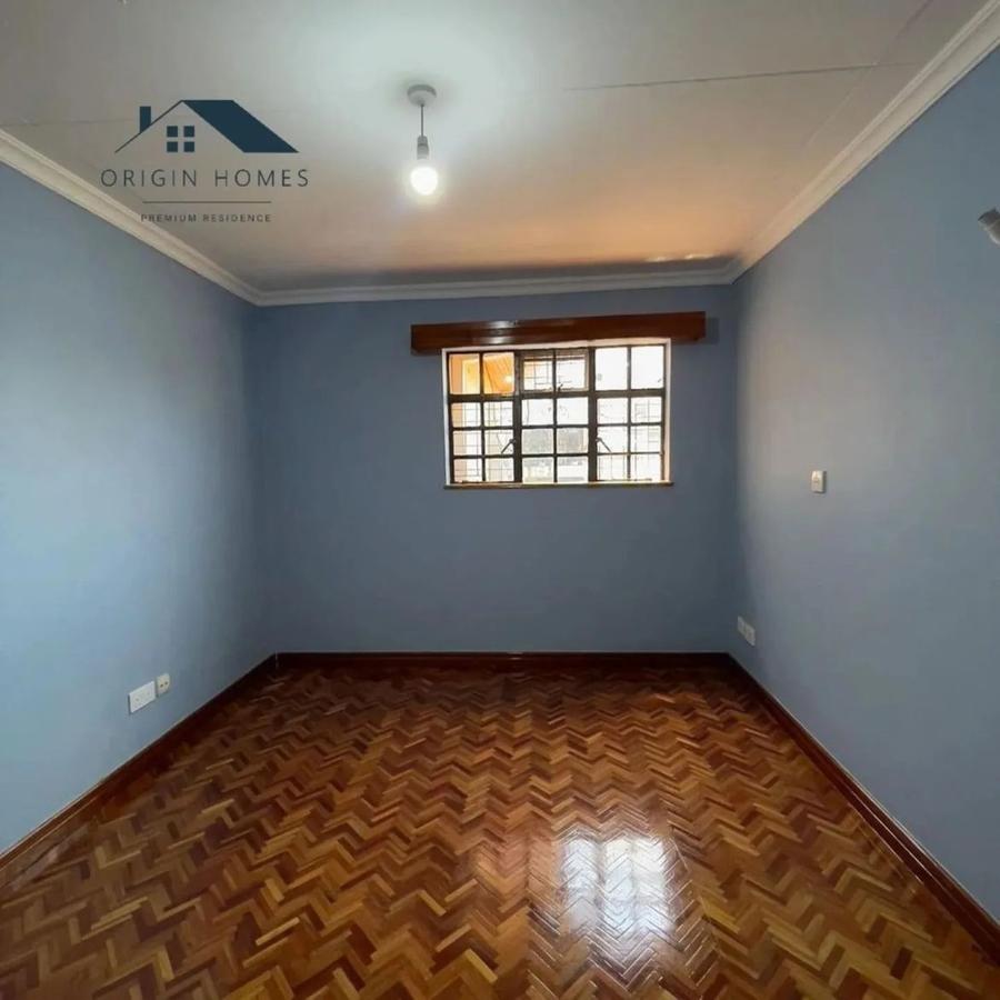 1 Bed Apartment with En Suite at Kilimani - 4