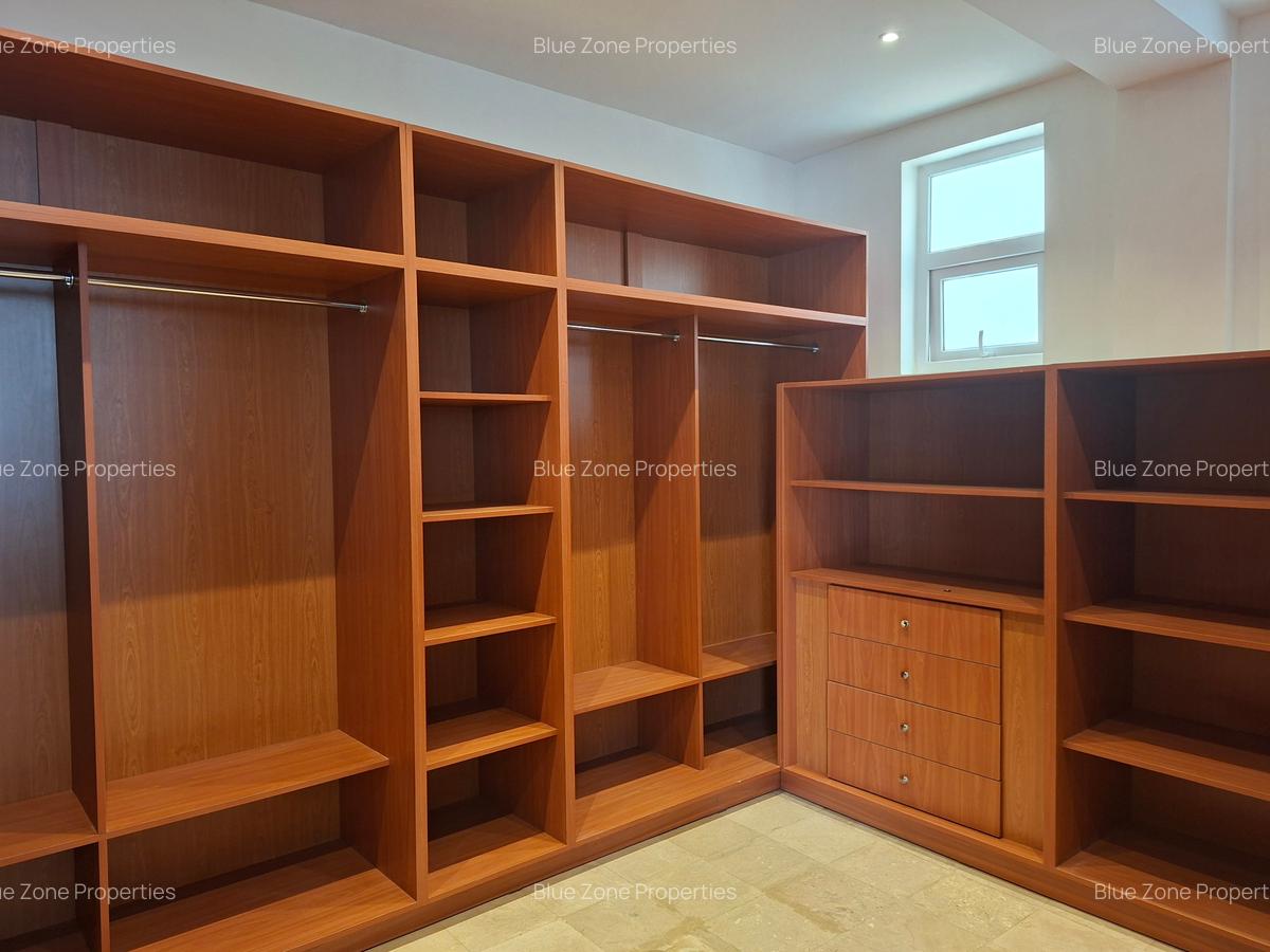 5 Bed House with En Suite at Off Benin Dr - 17