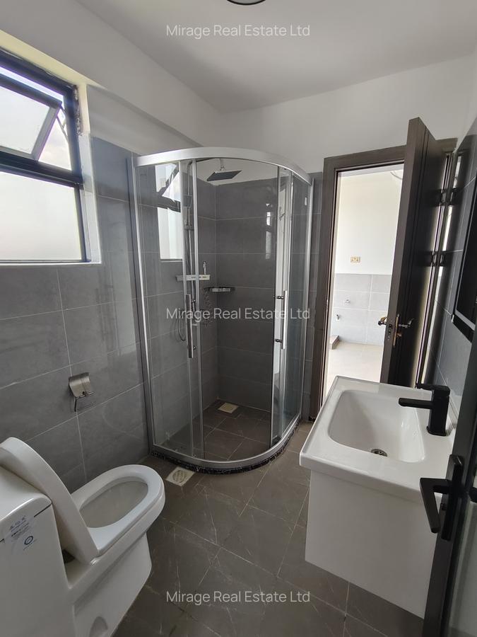 2 Bed Apartment with En Suite in Lavington - 8