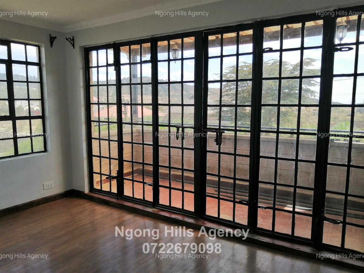 5 Bed Townhouse with En Suite in Ngong - 16