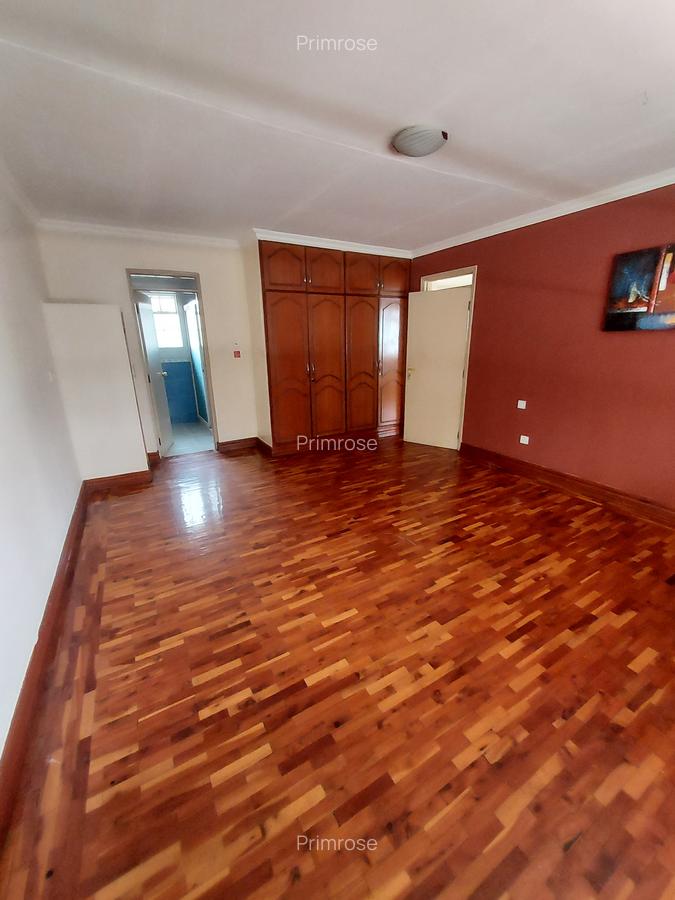 1 Bed Apartment with En Suite in Riverside - 1