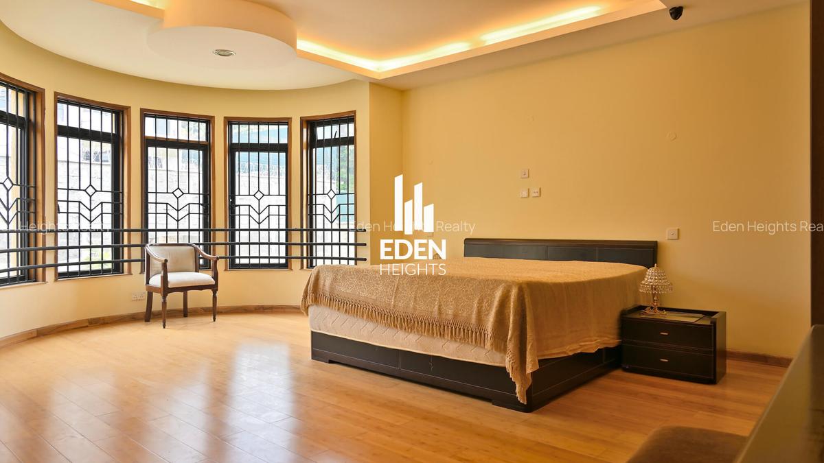 5 Bed Townhouse with En Suite in Kyuna - 20