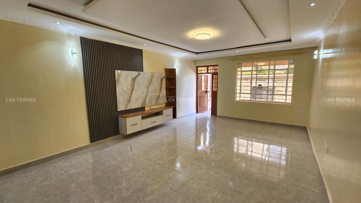 4 Bed House with En Suite at Rimpa Road - 4