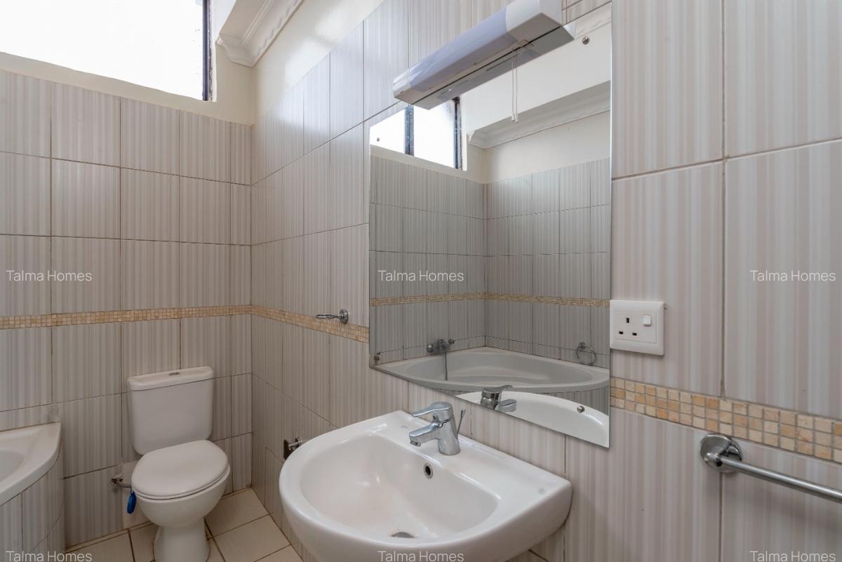 3 Bed Apartment with En Suite at Loresho - 8