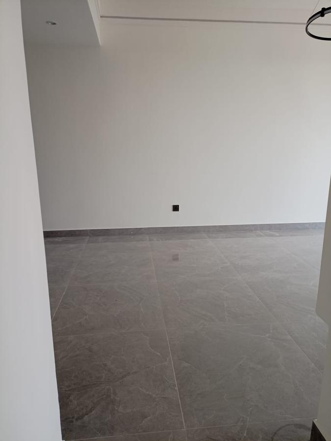 1 Bed Apartment with En Suite at Kingara Rd - 16