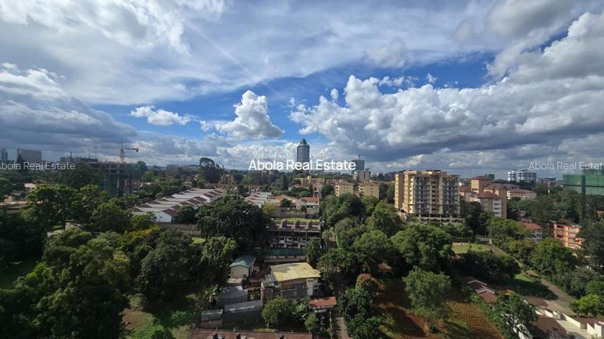 2 Bed Apartment with En Suite in Riverside - 6