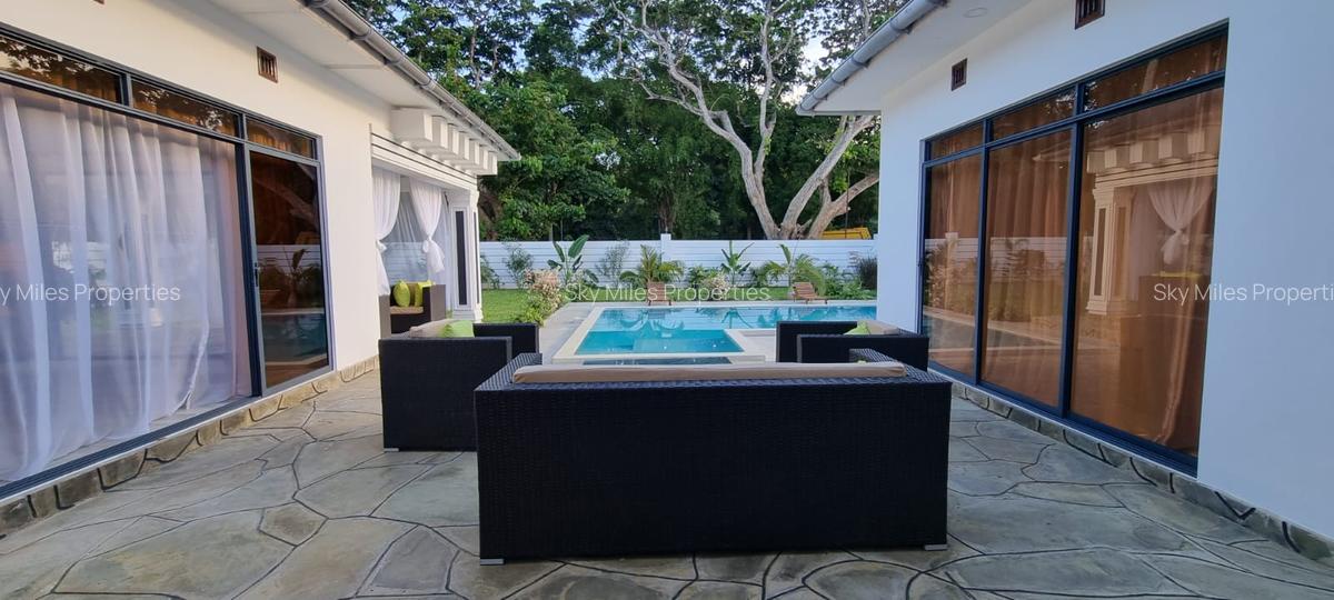 3 Bed Villa with En Suite at Mtwapa - 4